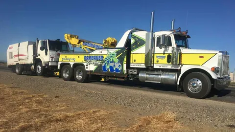 Bambauer Towing truck serving Oroville, CA